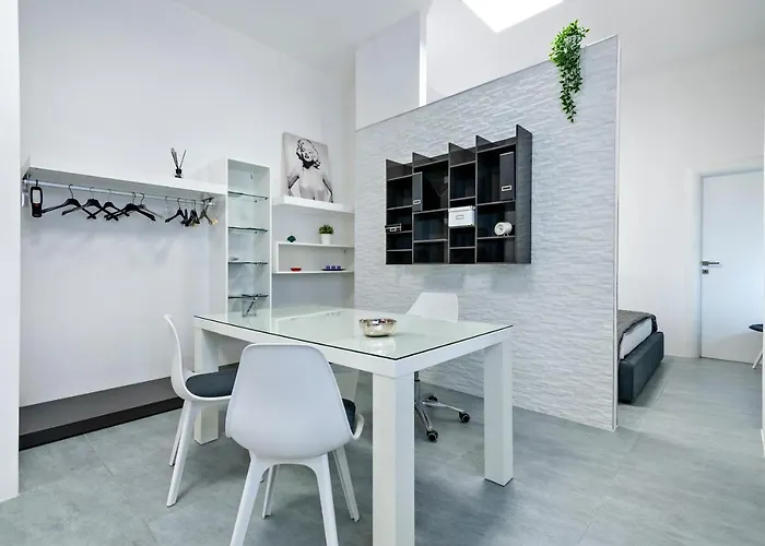 Mstudio / Loft לצ'ה